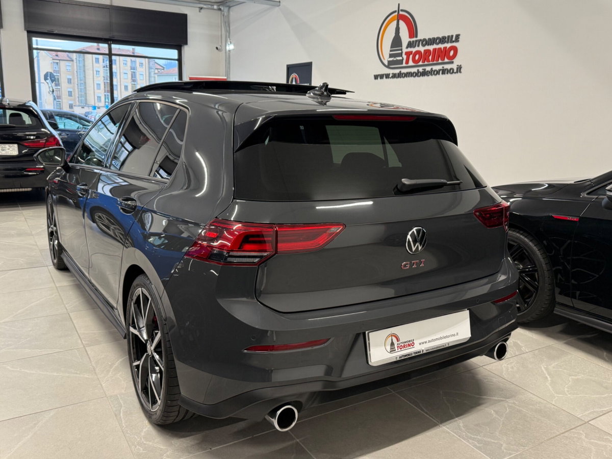 Volkswagen Golf 2.0 TSI GTI DSG (6)