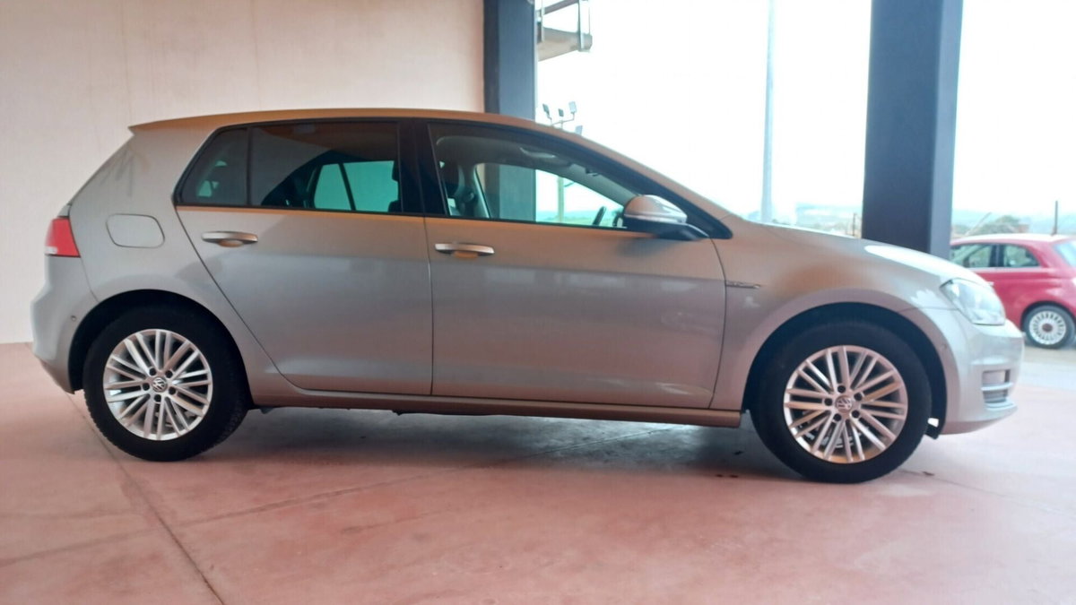 Volkswagen Golf 2.0 TDI 5p. Highline BlueMotion Technology (4)