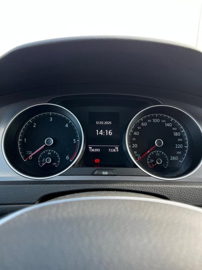 Volkswagen Golf Sportsvan 1.6 TDI Trendline BlueMotion Technology (10)