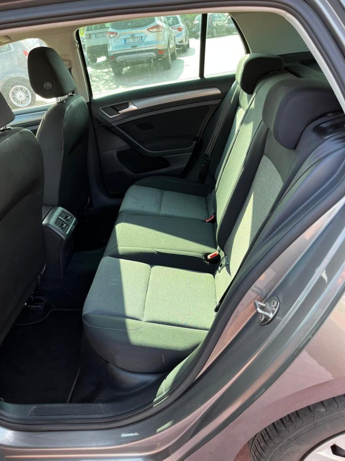 Volkswagen Golf Sportsvan 1.6 TDI Trendline BlueMotion Technology (6)