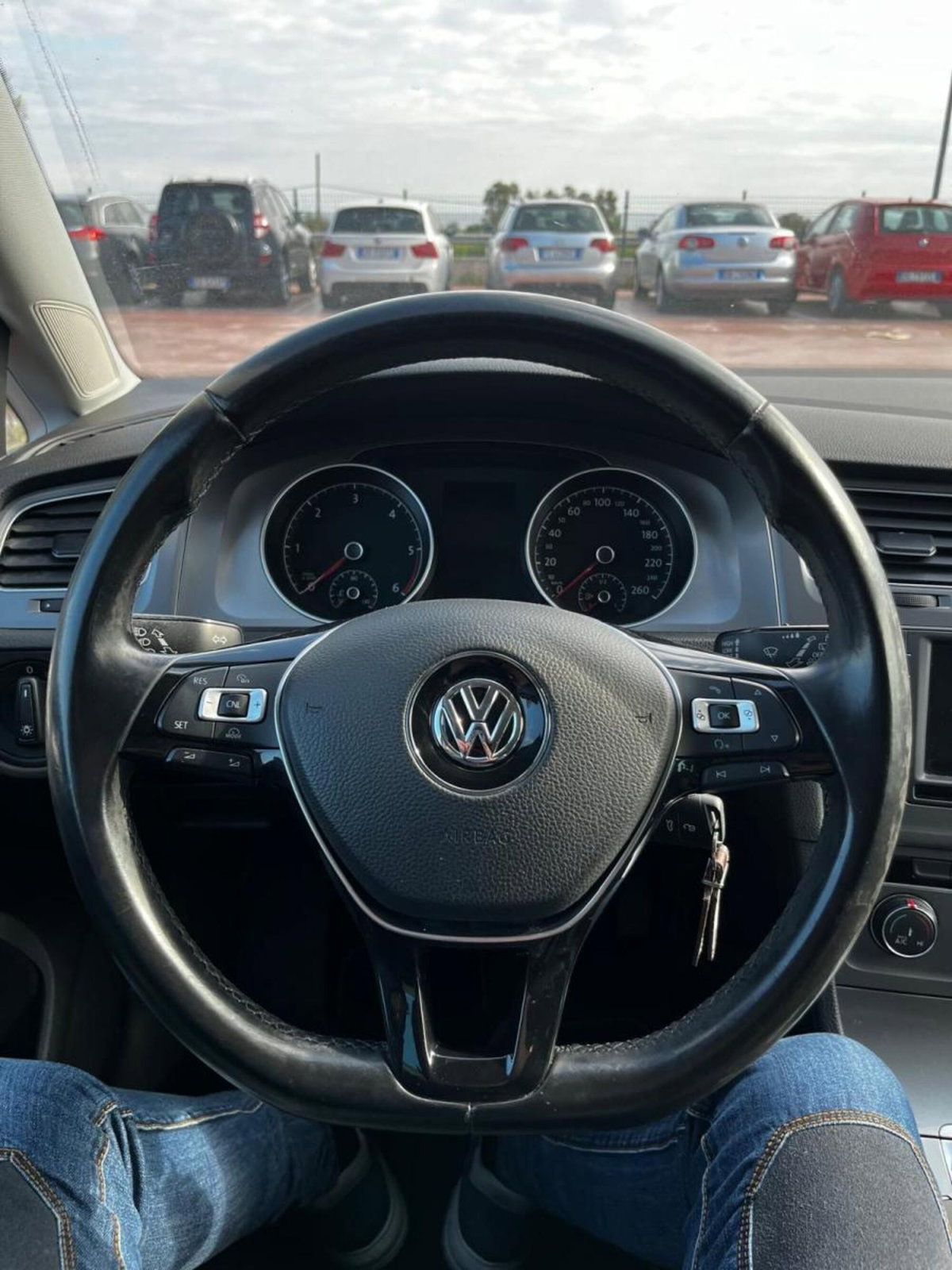 Volkswagen Golf Sportsvan 1.6 TDI Trendline BlueMotion Technology (9)