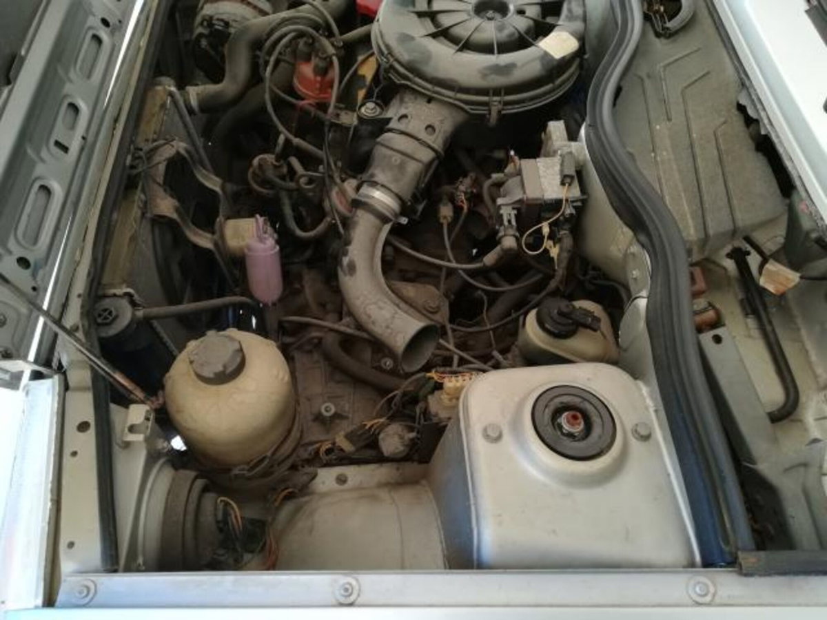 Renault 5 3 porte automatica (14)