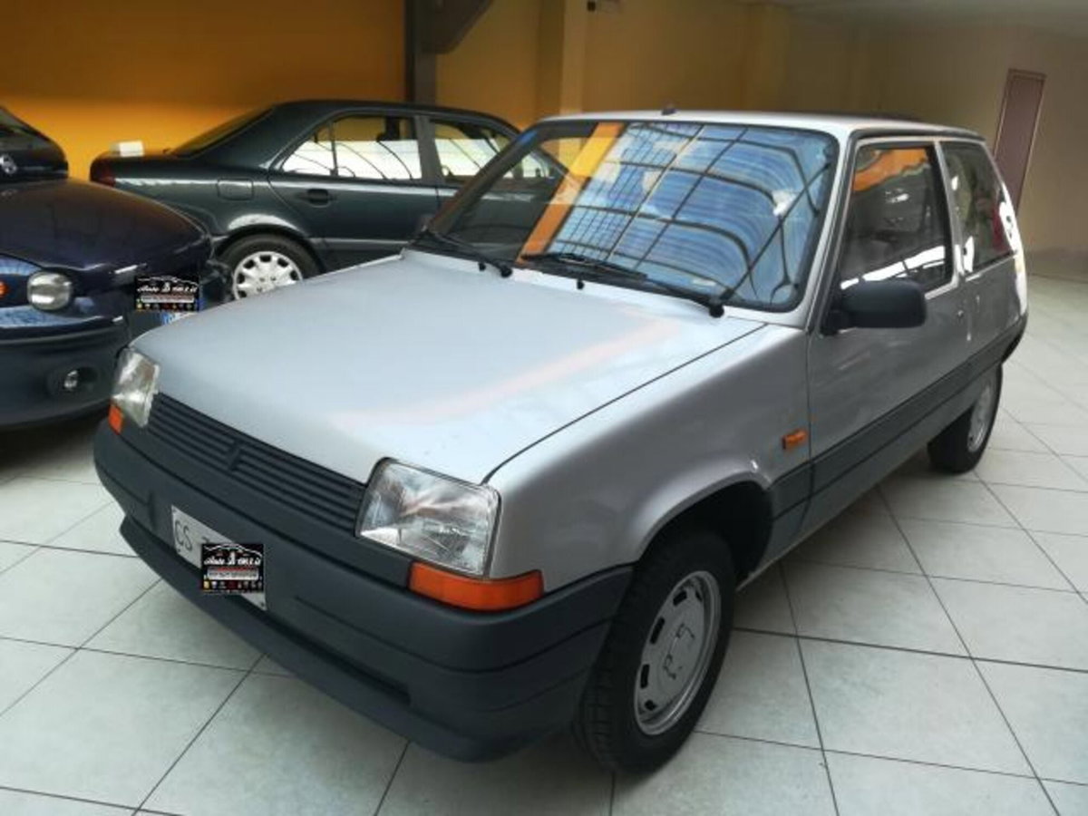 Renault 5 3 porte automatica (4)
