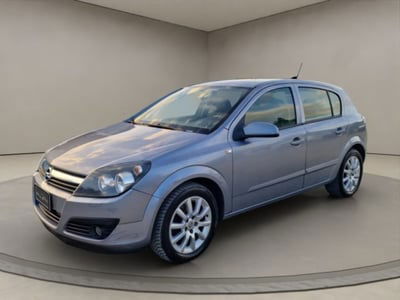 Opel Astra 1.7 CDTI 101CV 5 porte Cosmo usata