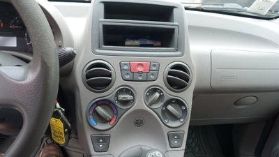 Fiat Panda 1.2 4x4 Climbing (13)