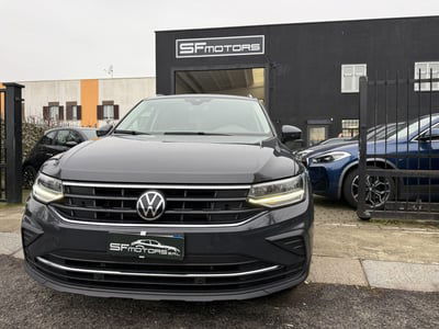 Volkswagen Tiguan 2.0 TDI 150 CV SCR DSG 4MOTION R-Line usata