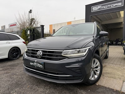 Volkswagen Tiguan 2.0 TDI 150 CV SCR DSG 4MOTION Life (2)