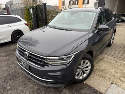 Volkswagen Tiguan 2.0 TDI 150 CV SCR DSG 4MOTION Life (3)