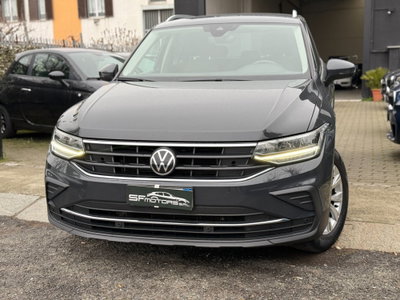 Volkswagen Tiguan 2.0 TDI 150 CV SCR DSG 4MOTION Life (8)