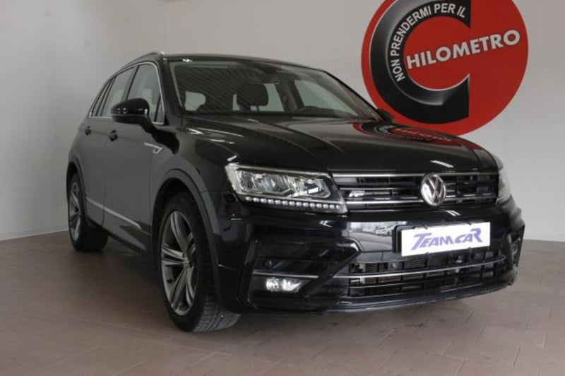 Volkswagen Tiguan Allspace 2.0 TDI SCR DSG 4MOTION R-Line