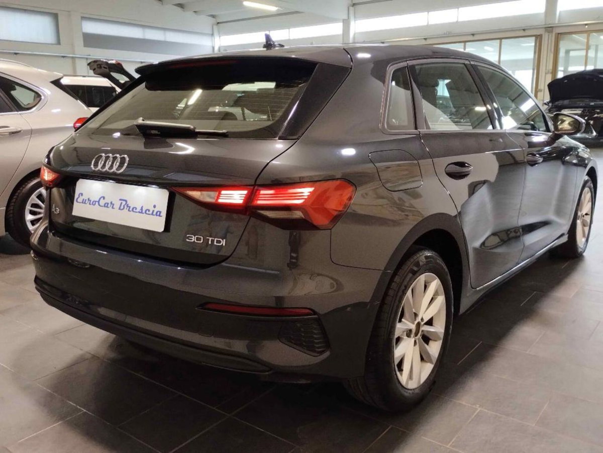 Audi A3 Sportback 30 TDI S tronic Business Advanced (4)