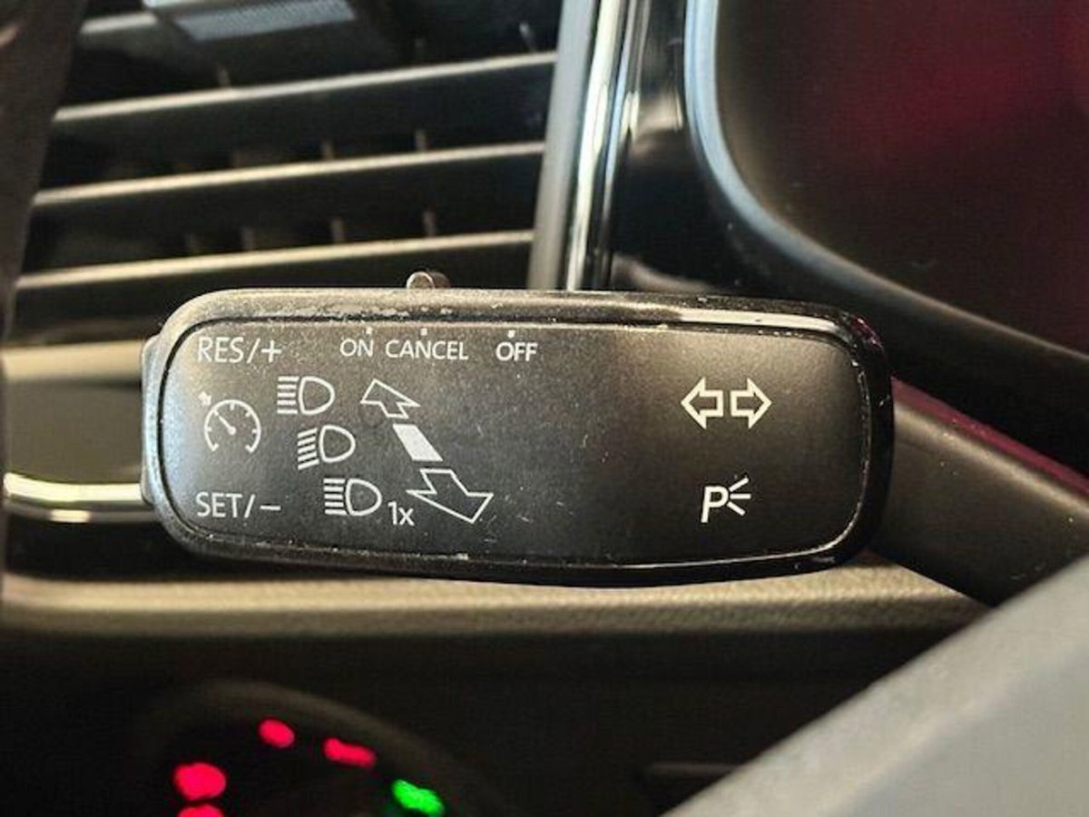 SEAT Leon ST 1.4 TGI Style (11)