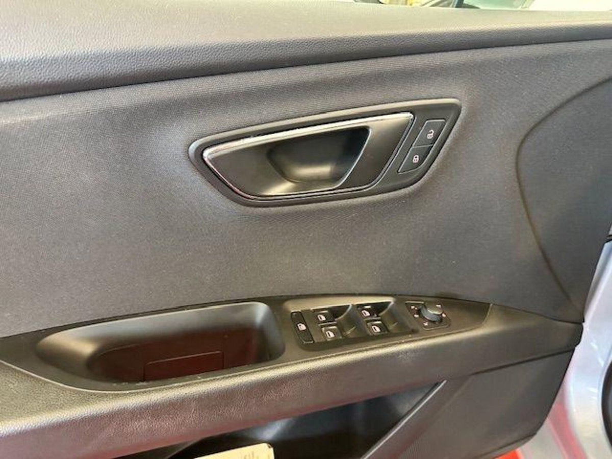SEAT Leon ST 1.4 TGI Style (18)