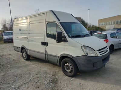 Iveco Daily Furgone 35 C12 V H3 4100L usato