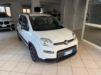 Fiat Panda 1.0 FireFly S&S Hybrid City Life  usata