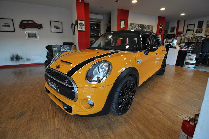 MINI Mini 2.0 Cooper S 5 porte