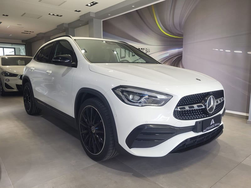 Mercedes-Benz GLA SUV 200 d Automatic Premium