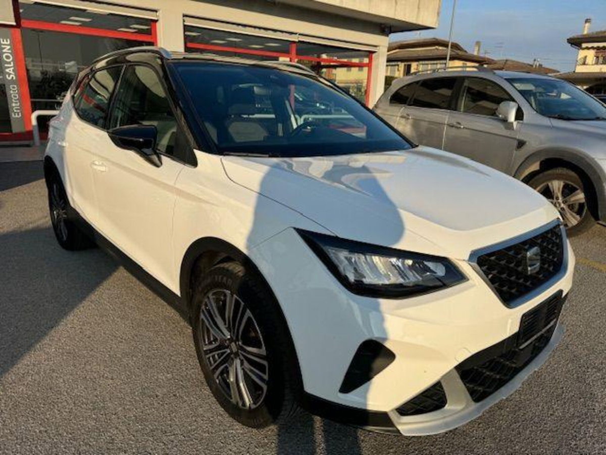 SEAT Arona 1.0 EcoTSI 110 CV XPERIENCE (2)