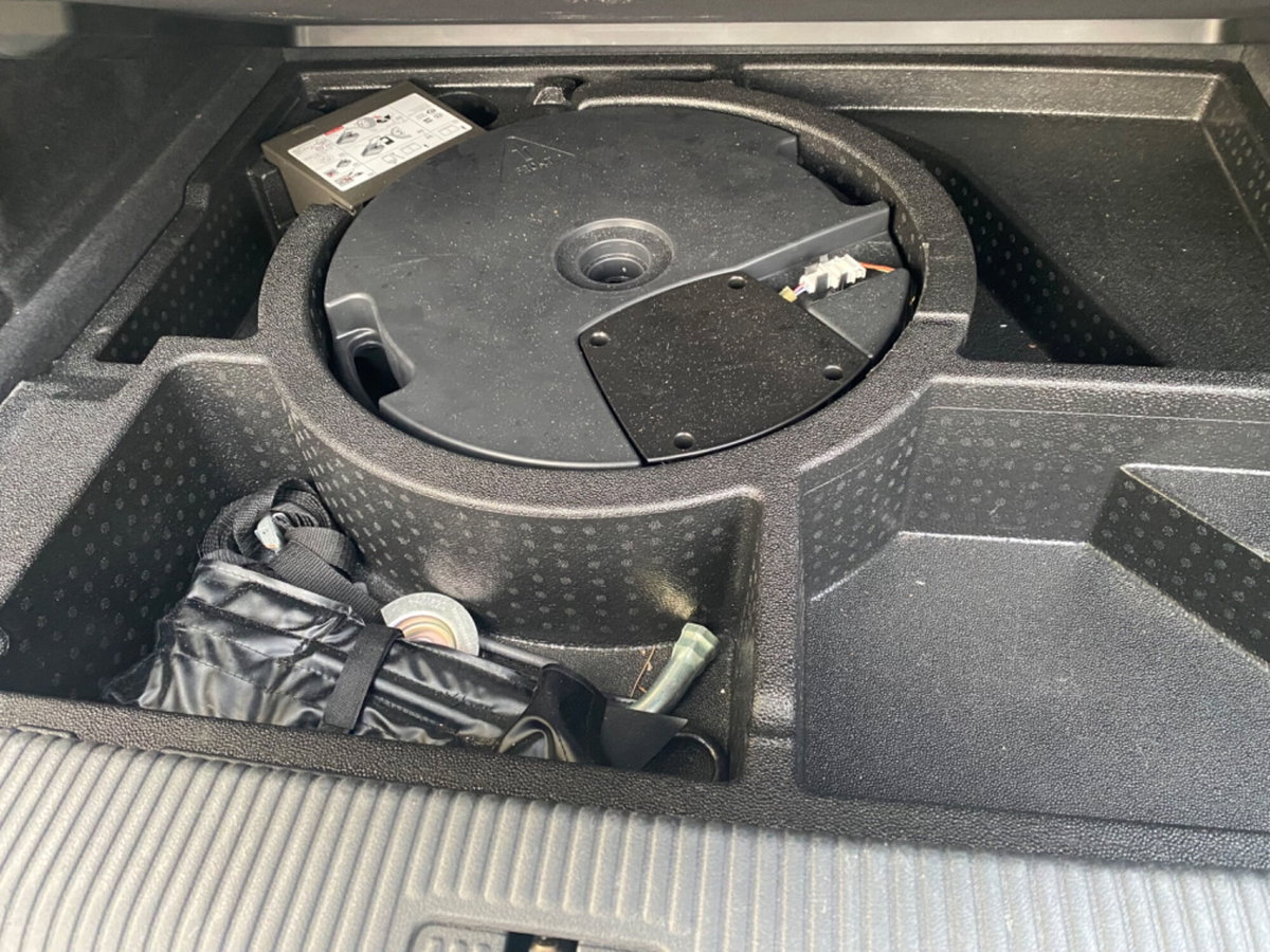 Audi Q3 2.0 TDI 120 CV Sport (17)