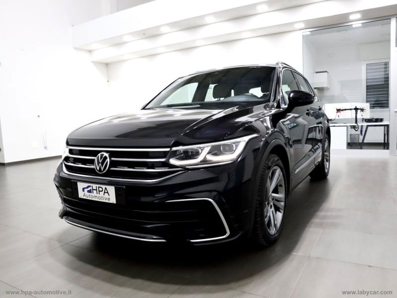 Volkswagen Tiguan 2.0 tdi R-Line 150cv dsg