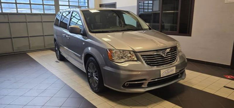 Lancia Voyager 2.8 Turbodiesel Platinum 177 CV 