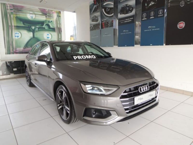 Audi A4 Avant 35 TDI/163 CV S tronic Business Advanced