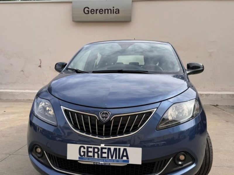 Lancia Ypsilon 1.0 FireFly 5 porte S&S Hybrid Ecochic A. Ferretti