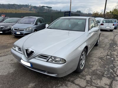 Alfa Romeo 166 2.4 JTD cat Distinctive  usata