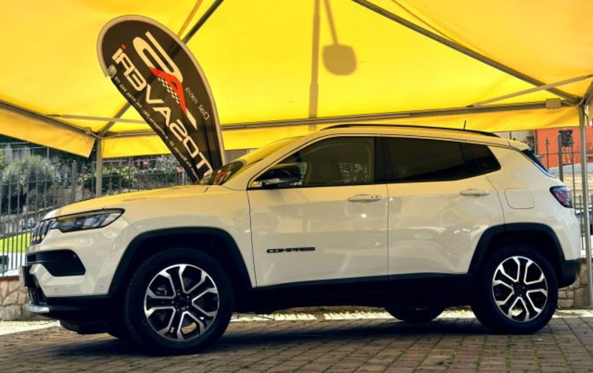 Jeep Compass 1.3 T4 190CV PHEV AT6 4xe Limited (3)