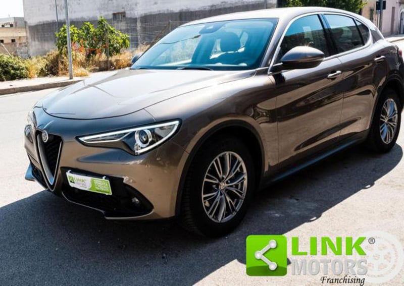 Alfa Romeo Stelvio Stelvio 2.2 Turbodiesel 150 CV AT8 RWD Super