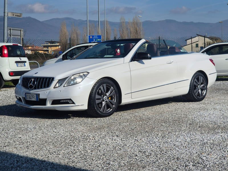 Mercedes-Benz Classe E Cabrio 220 CDI Cabrio BlueEFFICIENCY Avantgarde