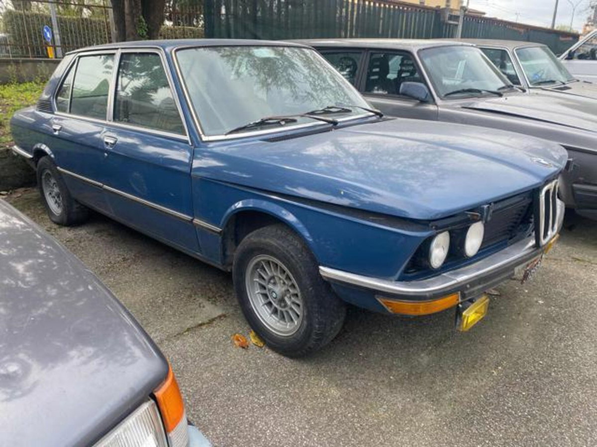 BMW Serie 5 520 (3)