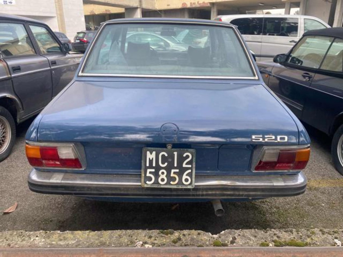 BMW Serie 5 520 (6)
