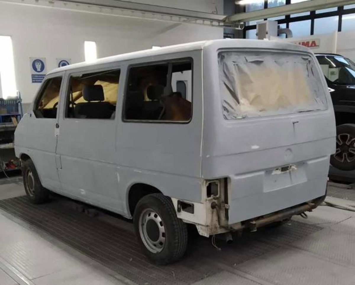 Volkswagen Veicoli Commerciali Transporter Furgone 1.9 TD cat Caravelle GL (20)