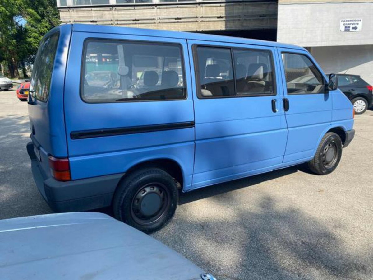 Volkswagen Veicoli Commerciali Transporter Furgone 1.9 TD cat Caravelle GL (4)