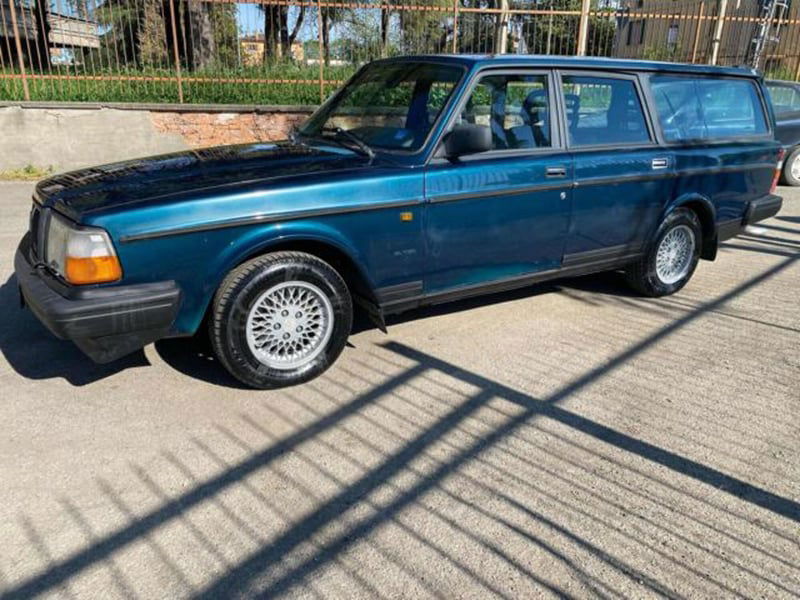 Volvo 240 Station Wagon cat Station Wagon Polar Super