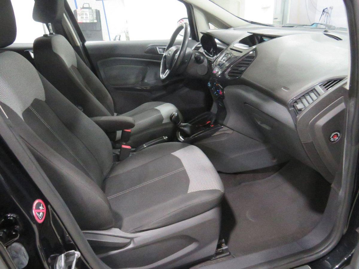 Ford EcoSport 1.5 TDCi 90 CV Titanium (11)