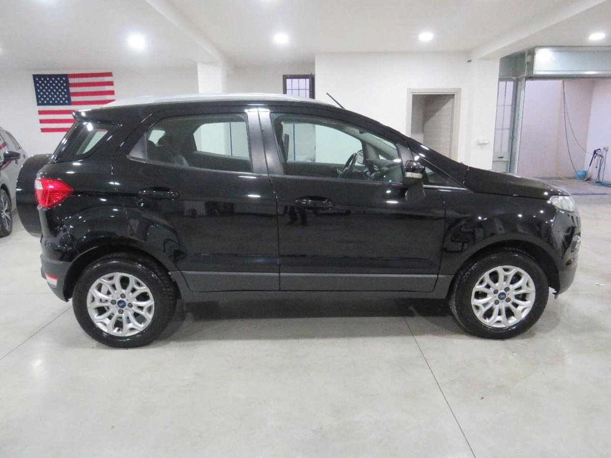Ford EcoSport 1.5 TDCi 90 CV Titanium (4)