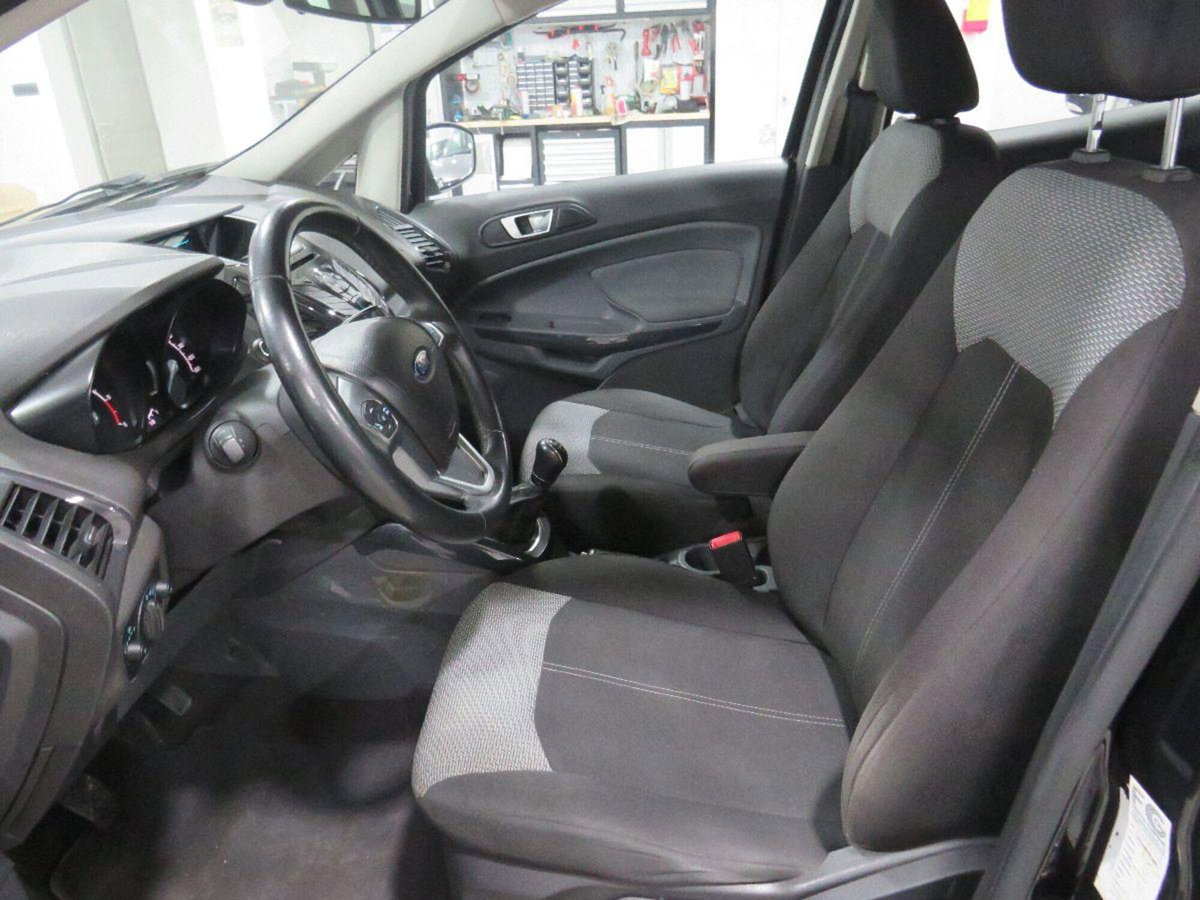 Ford EcoSport 1.5 TDCi 90 CV Titanium (9)