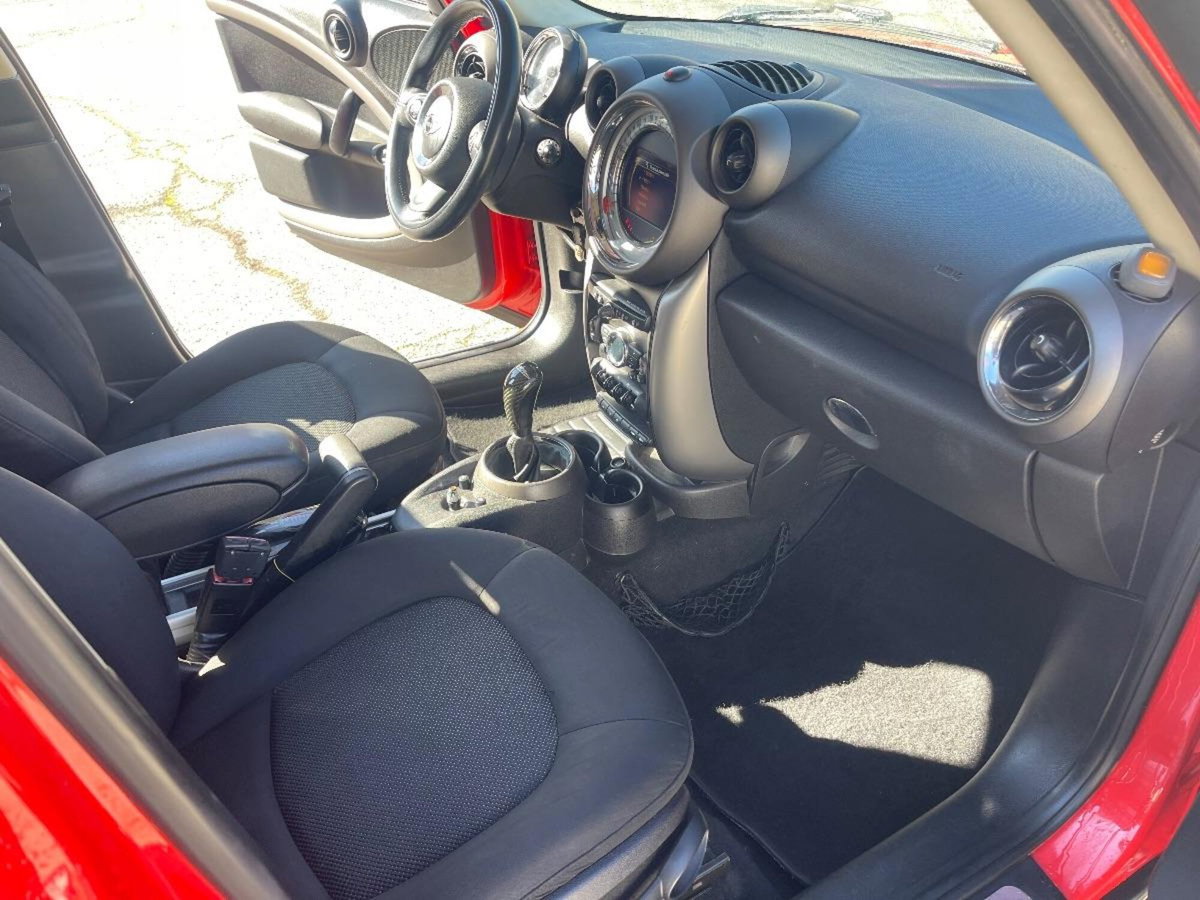 MINI Mini Countryman 1.6 Cooper D Countryman (14)