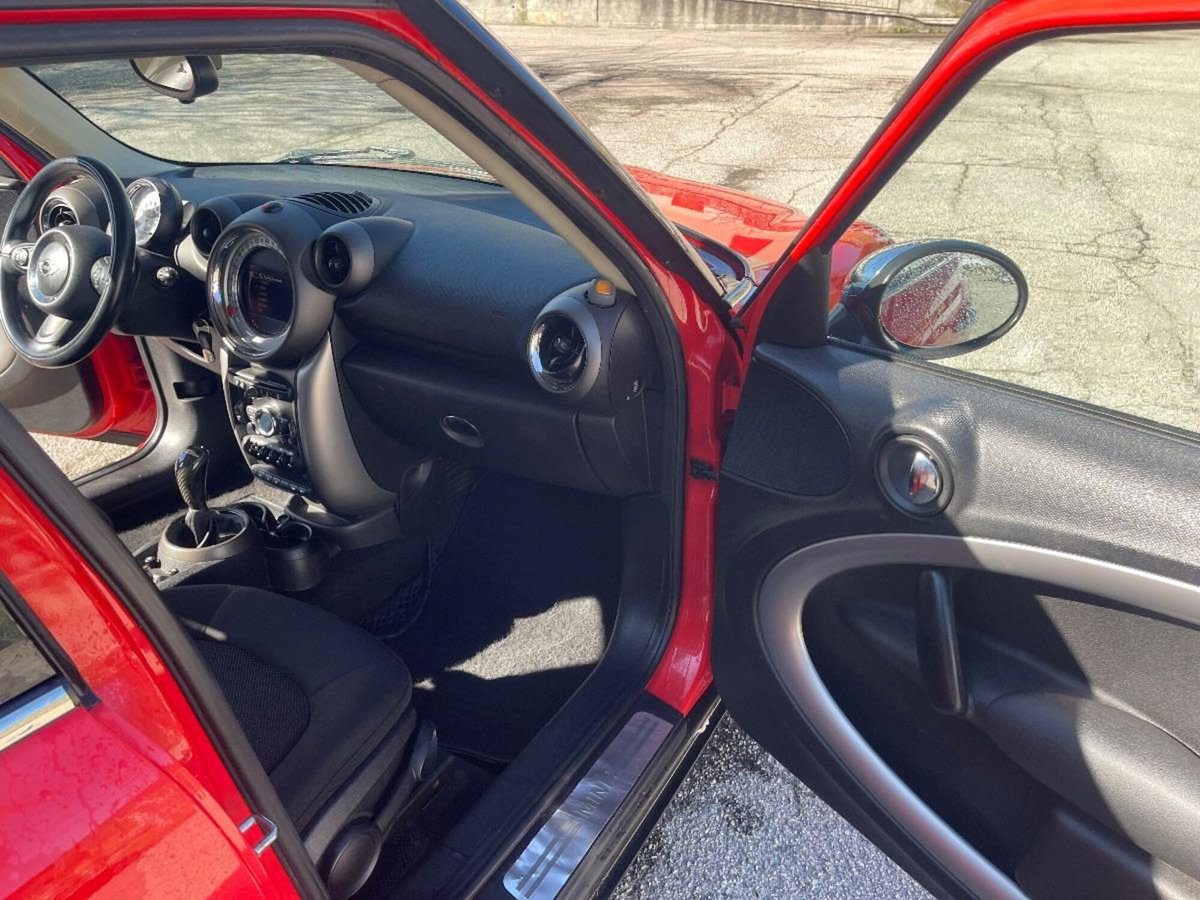 MINI Mini Countryman 1.6 Cooper D Countryman (15)