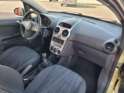Opel Corsa 1.2 80CV 3 porte GPL-TECH Club (11)