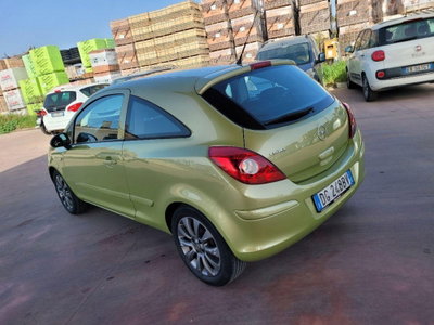 Opel Corsa 1.2 80CV 3 porte GPL-TECH Club (5)