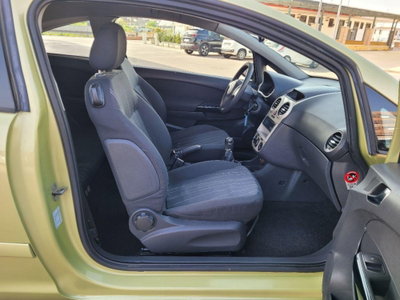 Opel Corsa 1.2 80CV 3 porte GPL-TECH Club (9)