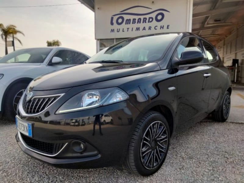 Lancia Ypsilon 1.0 FireFly 5 porte S&S Hybrid Gold Plus
