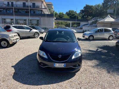 Lancia Ypsilon 1.2 69 CV 5 porte GPL Ecochic Silver  usata