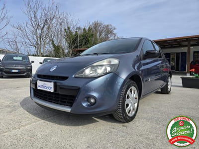 Renault Clio 1.2 75CV 5 porte Live usata