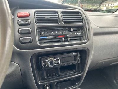 Suzuki Grand Vitara TDI S.W. (11)