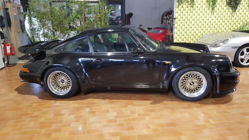 Porsche 911 Coupé 3.3 Turbo