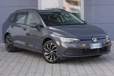 Volkswagen Golf Variant 1.0 eTSI EVO DSG Life usata